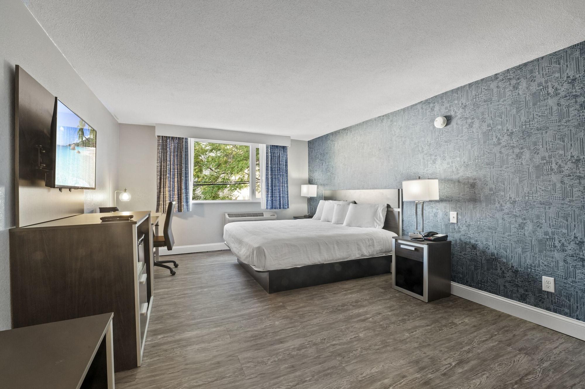 Super 8 By Wyndham Watertown/Cambridge/Boston Area Hotel Ngoại thất bức ảnh