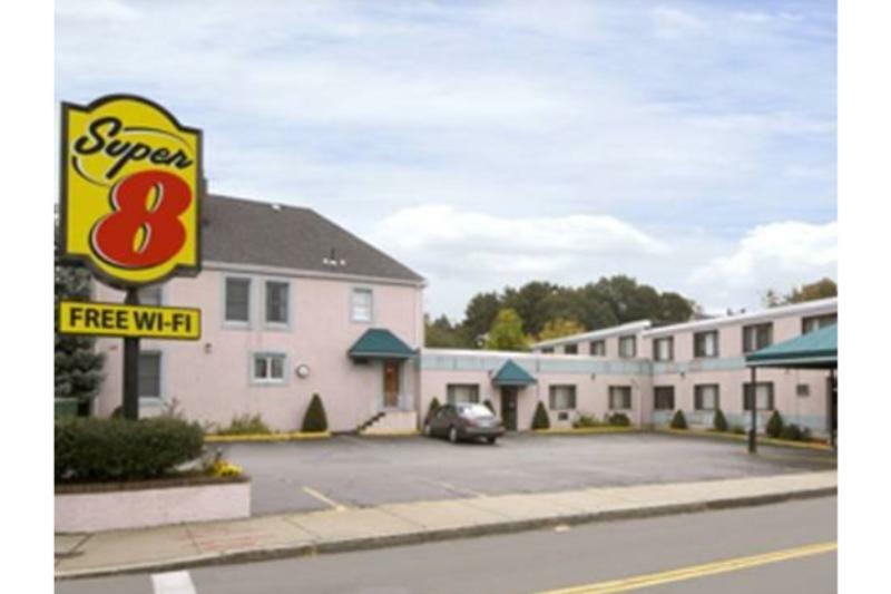 Super 8 By Wyndham Watertown/Cambridge/Boston Area Hotel Ngoại thất bức ảnh